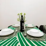 Suite 4 - Chic Private Room In Sheffield